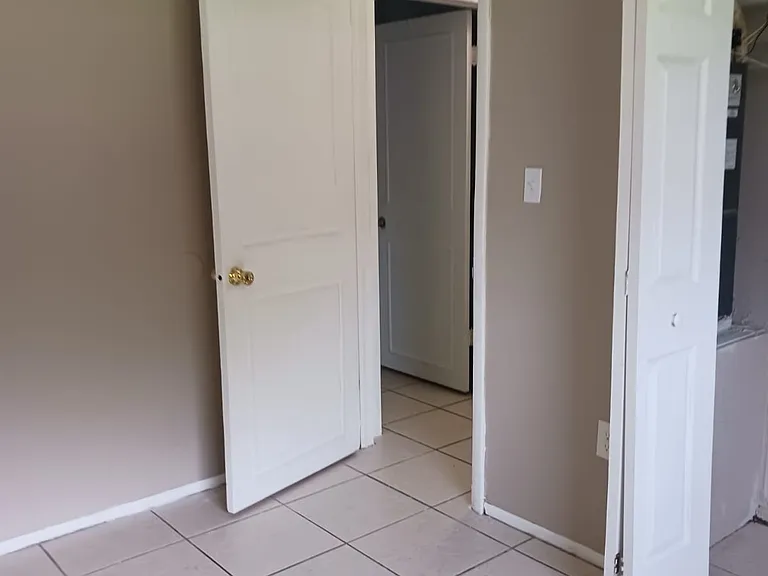 1905 Kelley Ave #3 — Photo 29