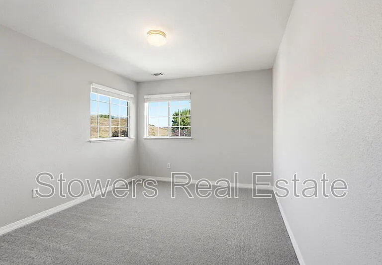 23 Westbourne Ct — Photo 38