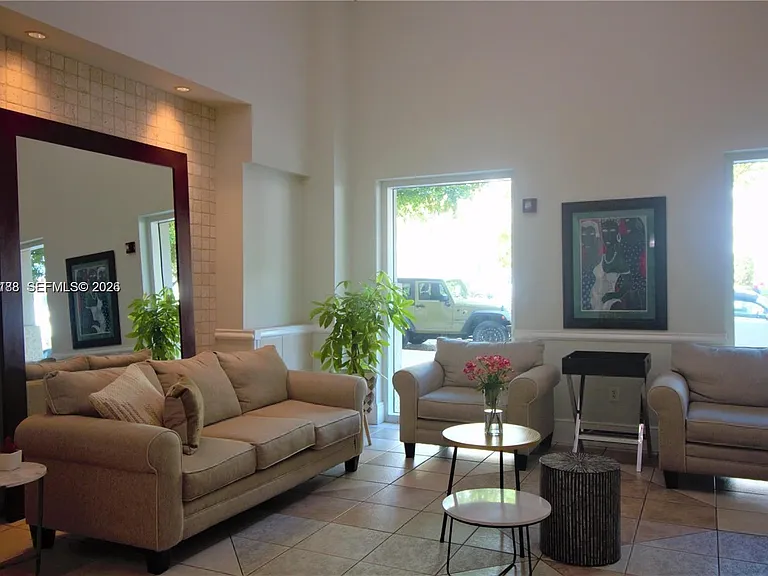 50 Menores Ave #606 — Photo 3