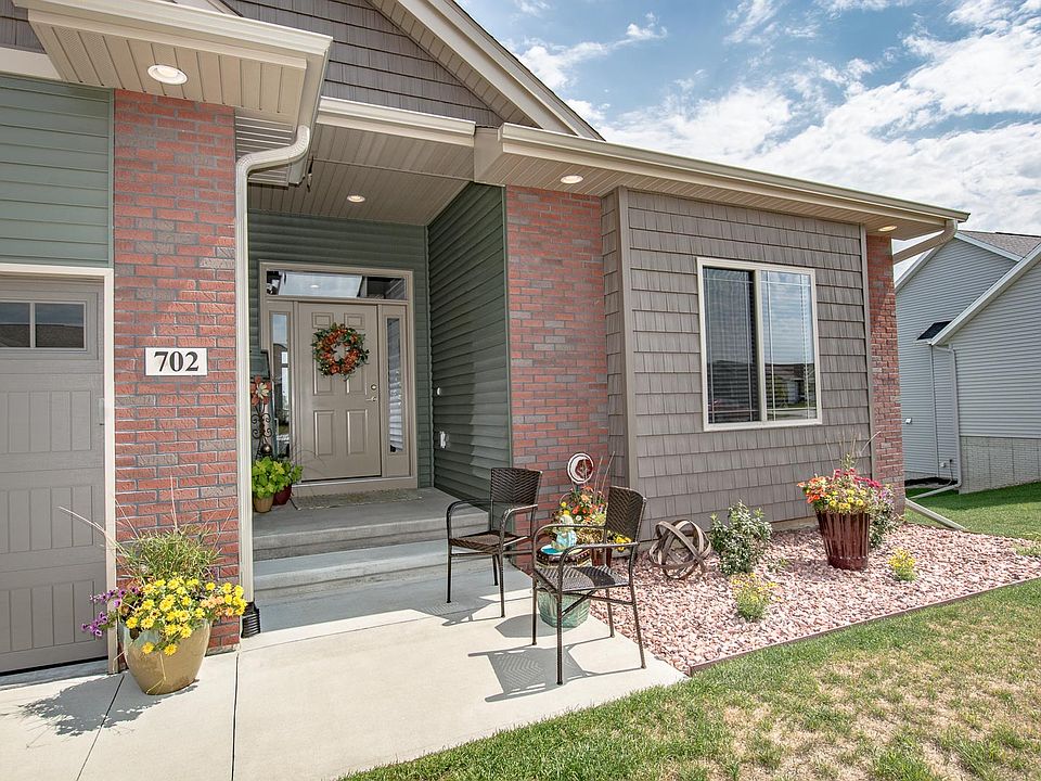 702 Raymond Dr Solon, IA, 52333 Apartments for Rent Zillow