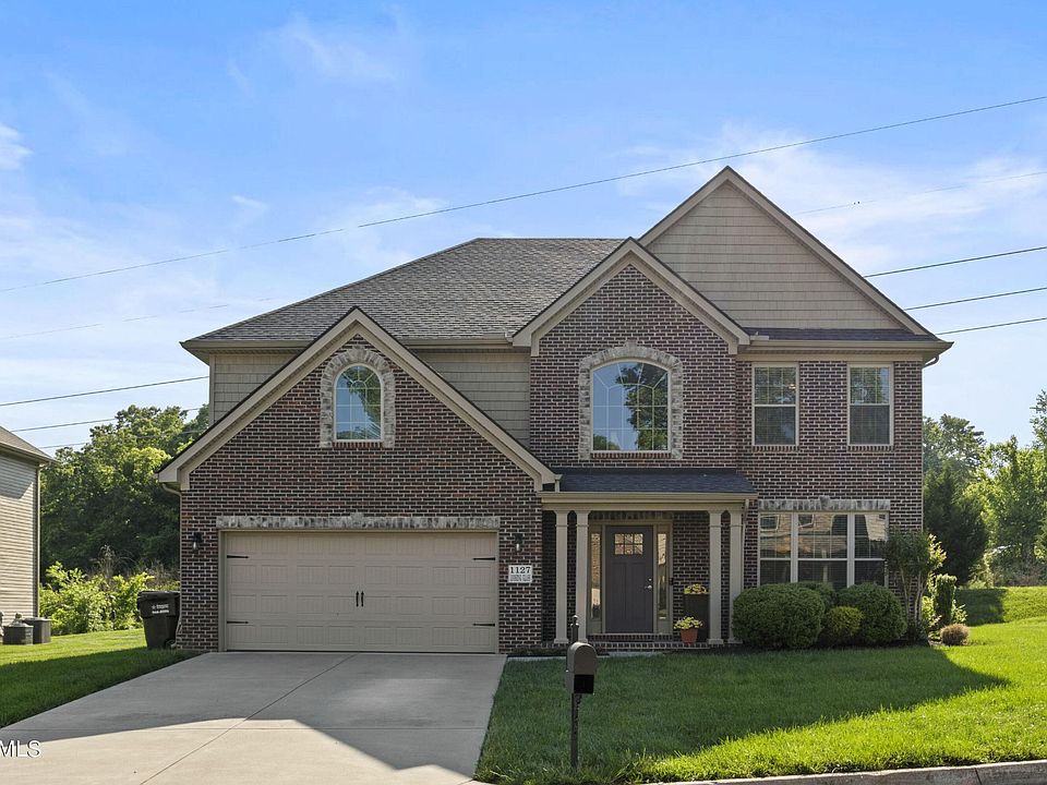 1st image of 1127 Looking Glass Ln