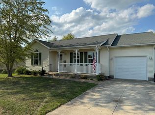 892 Aspen Dr, Washington Court House, OH 43160