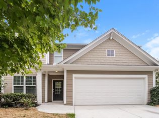 27 Darbys Run Dr, Hiram, GA 30141