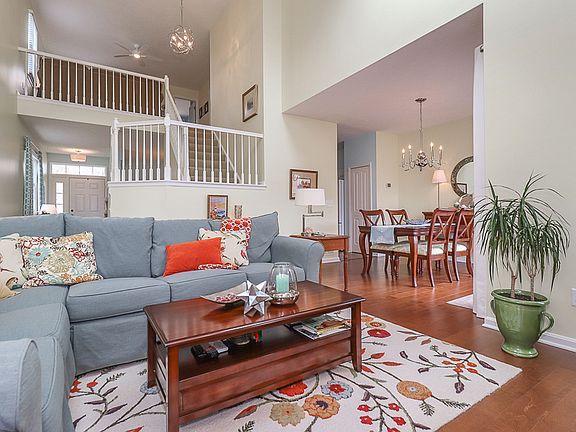 4th image of 23200 Chandlers Ln