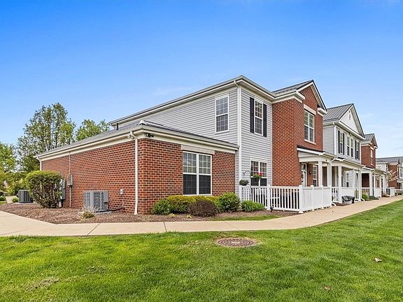 3rd image of 608 Sonie Dr