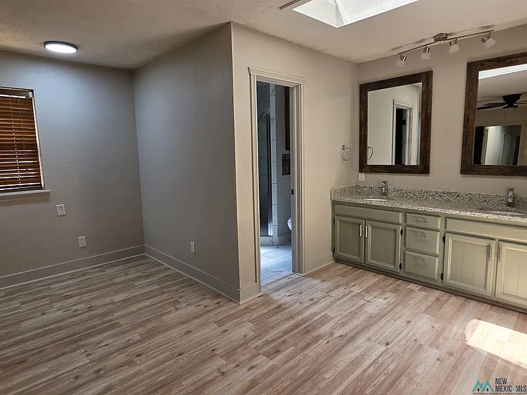 2125 Circlewood Pl — Photo 10