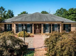 943 Greenbriar Dr, Harrisonburg, VA 22801