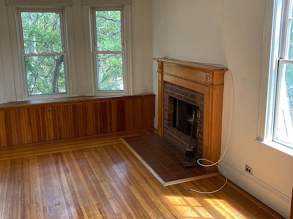5th image of 24 Central Rd #3