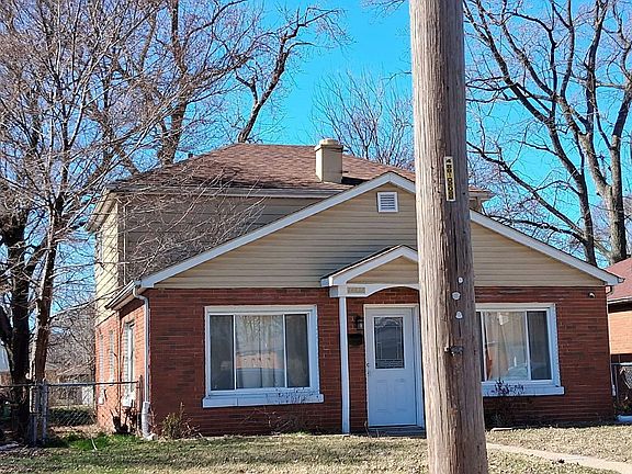 3rd image of 14828 Evans Ave
