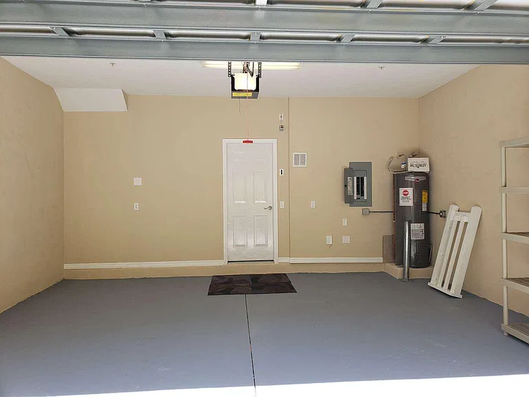 356 W Thatch Palm Cir #106 — Photo 5