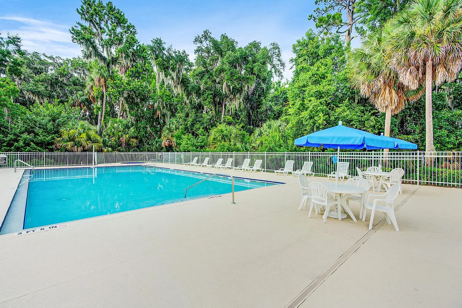 The Club at Sugar Mill Apartments — Photo 3
