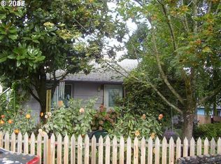 8625 N Fox St, Portland, OR 97203
