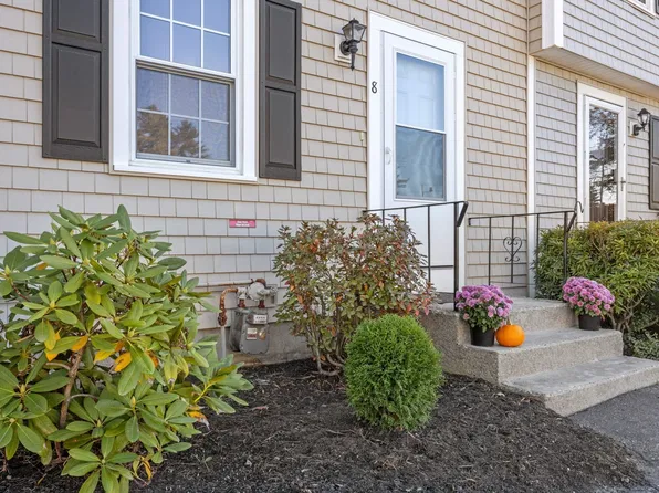848 Plain St #8, Marshfield, MA 02050