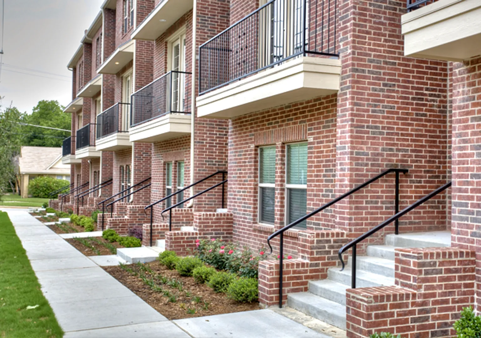 Miyama Cantey Townhomes 2816 — Photo 2