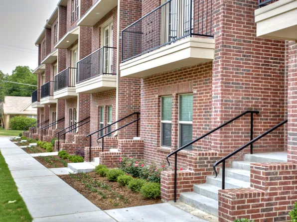 Miyama Cantey Townhomes 2813