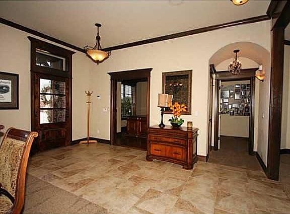 4th image of 18505 N Feliz Dr
