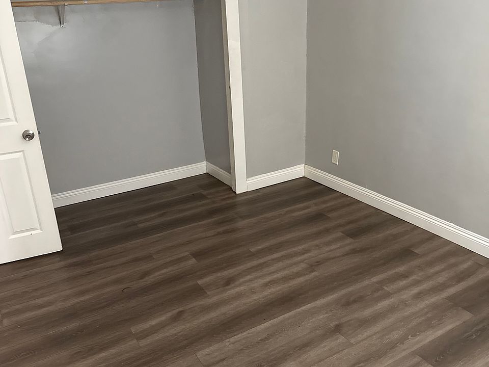 2nd image of 128 E 64th St #2