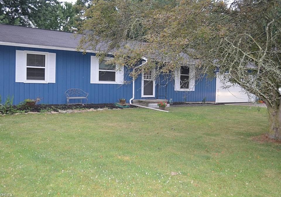 1st image of 668 Lakeview Dr