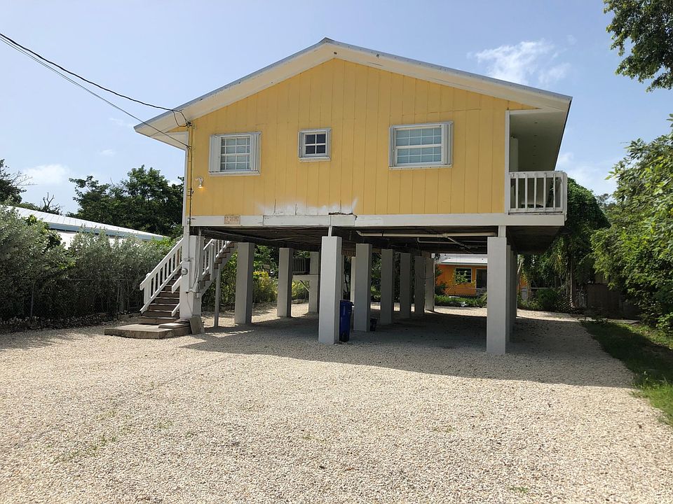 1st image of 29252 Coconut Palm Dr