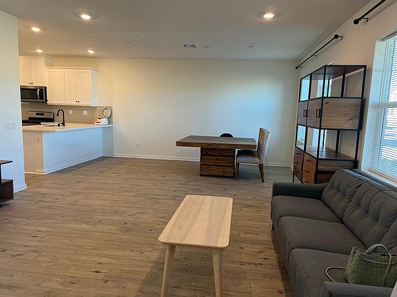 5th image of 4113 E Coronado Privado