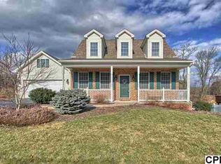4044 Caissons Ct, Enola, PA 17025