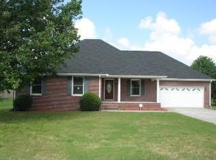 114 Gerald Dr, Hazel Green, AL 35750