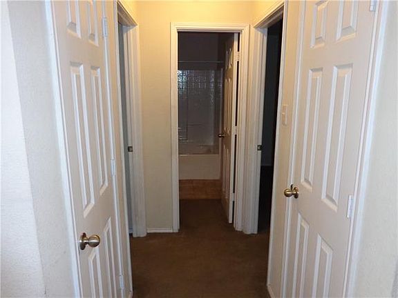 2nd image of 126 Deanna Ln