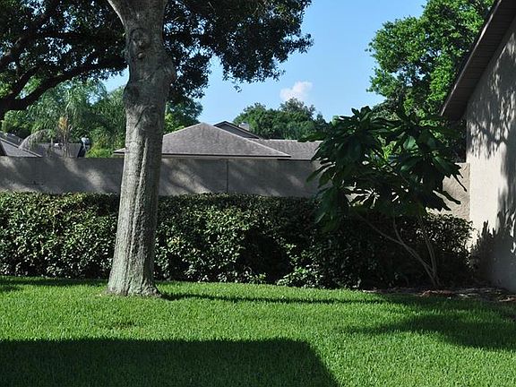 4th image of 2755 Vanessa Ln