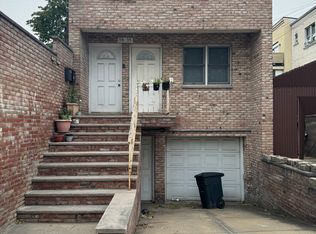 56-35 60th St #1A, Maspeth, NY 11378