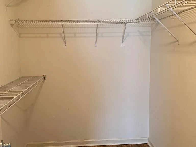 1032 Bridgeport Way — Photo 10