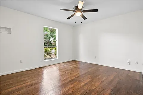 5009 Wingfoot Ln #B — Photo 9