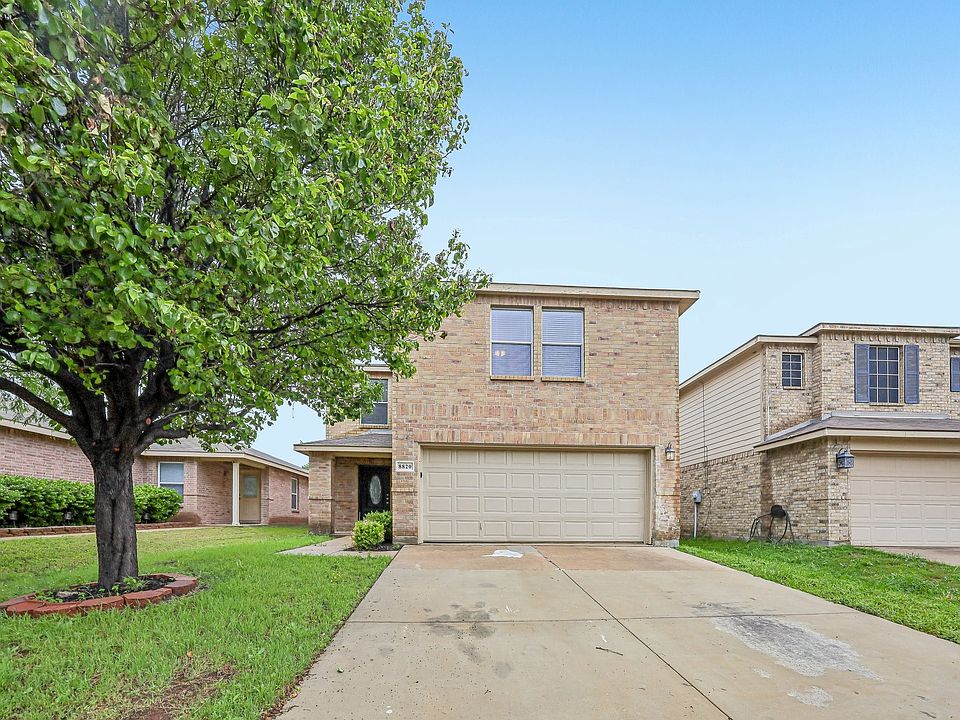 1st image of 8820 Valley River Dr