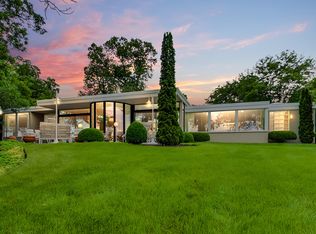 1110 S Shore Dr, Village Of Lakewood, IL 60014