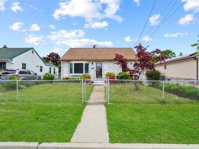 31 Brennan Place, Deer Park, NY, 11729
