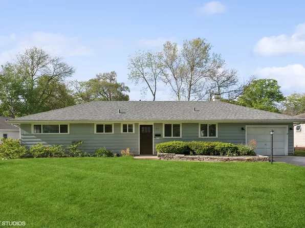 433 Turf Ln, Wheaton, IL 60187