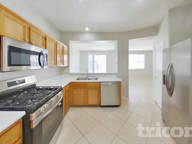 5890 Autumn Harvest Ave — Photo 5