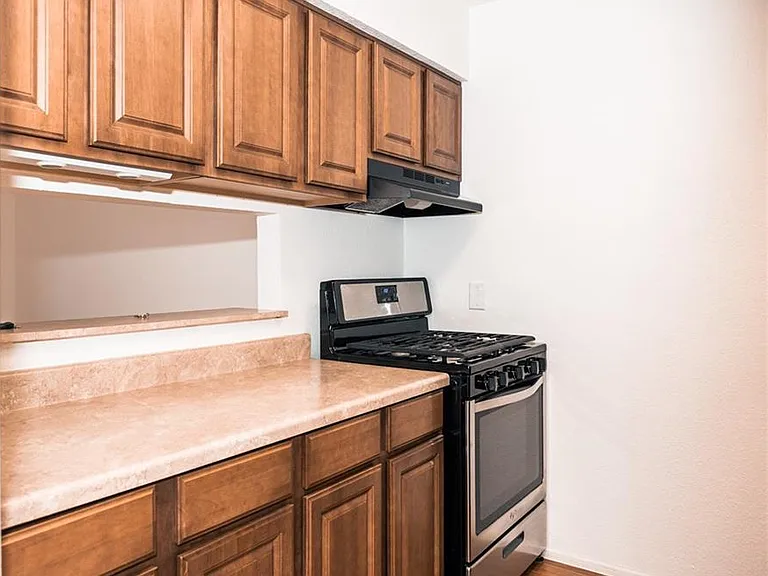 2425 Ashdale Dr #60 — Photo 5