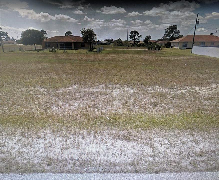 2nd image of 1220 NW 21st St