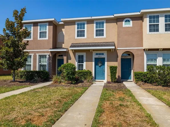 6913 Towering Spruce Dr, Riverview, FL 33578