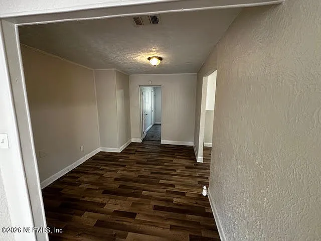 7527 Tampa Ave — Photo 13