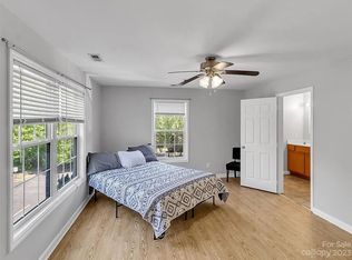 55 Derby Rd APT 2B, Cullowhee, NC 28723