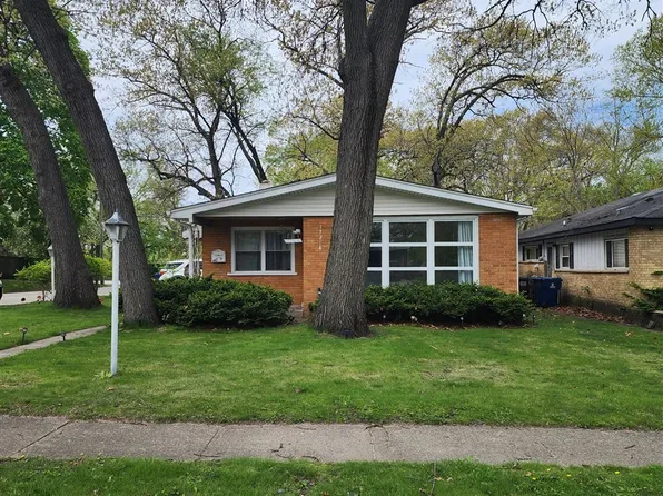 17218 Forestway Dr, East Hazel Crest, IL 60429