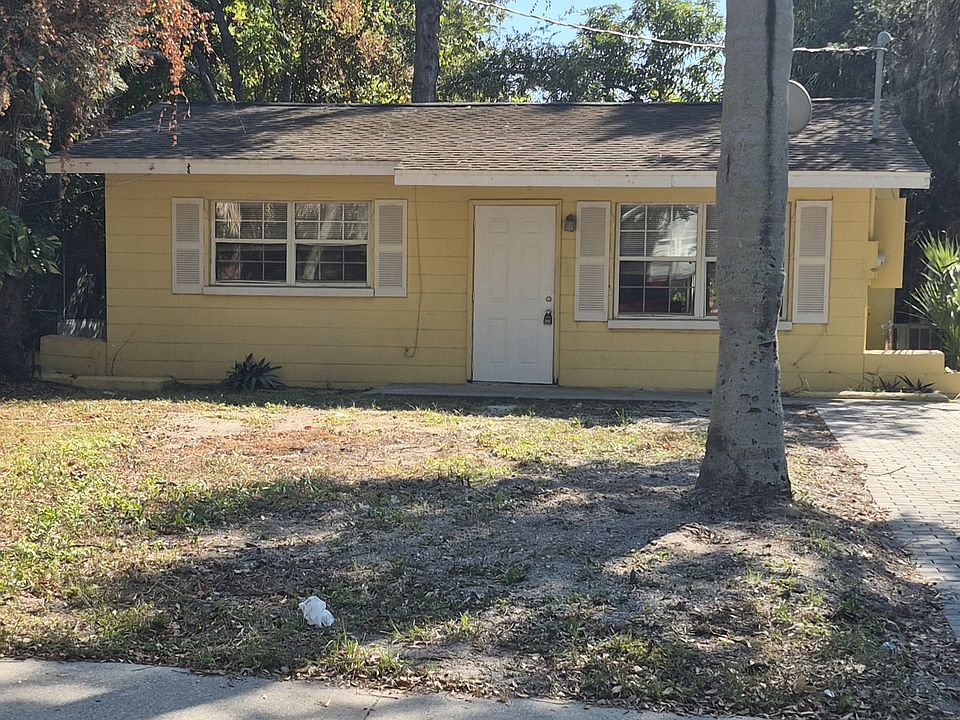 1st image of 1562 29th St