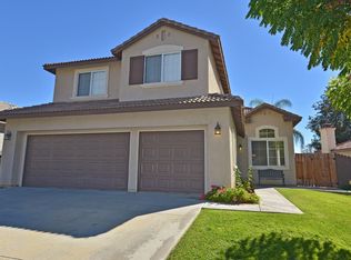 39826 Daphne Dr, Murrieta, CA 92563