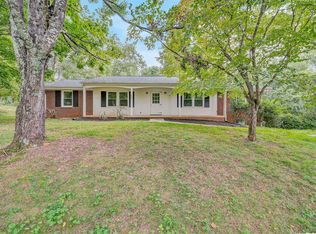 6309 Sunnyvale Rd, Roanoke, VA 24018