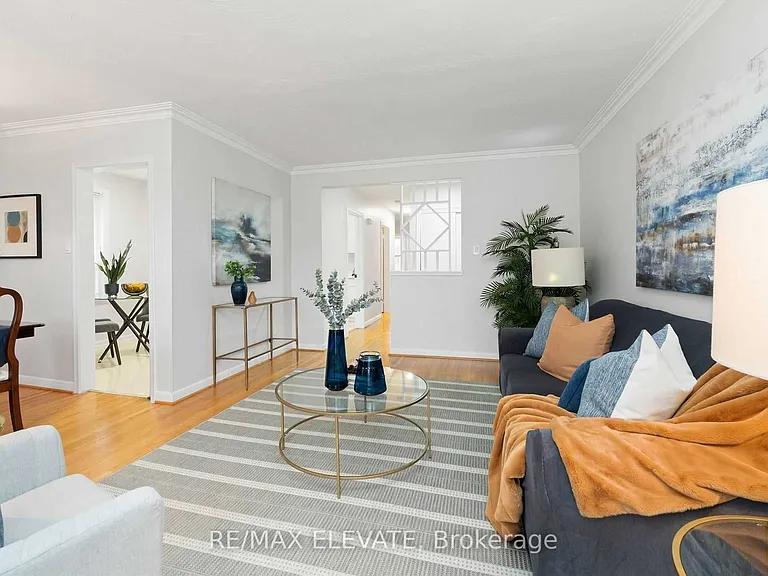 56 Amberdale Dr — Photo 3