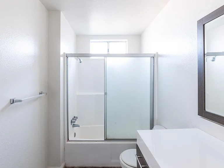 2452 S Centinela Ave #4 — Photo 12