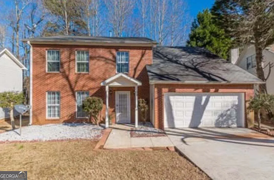 4 bed, 2.5 bath, 2200 sqft, $2,595 — Photo 1