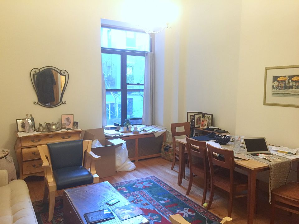 1st image of 68 W 69th St APT 1B