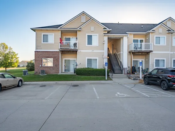 2323 E Porter Ave Unit 75, Des Moines, IA 50320